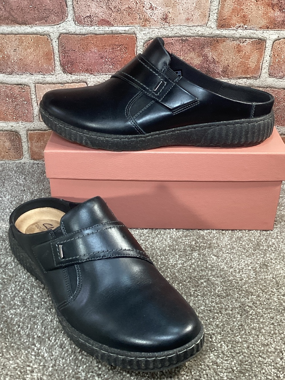 Clarks Caroline Bay womens slip on Clogs size 10
